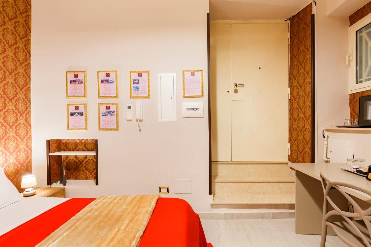 Spinacorona Room Naples Exterior photo