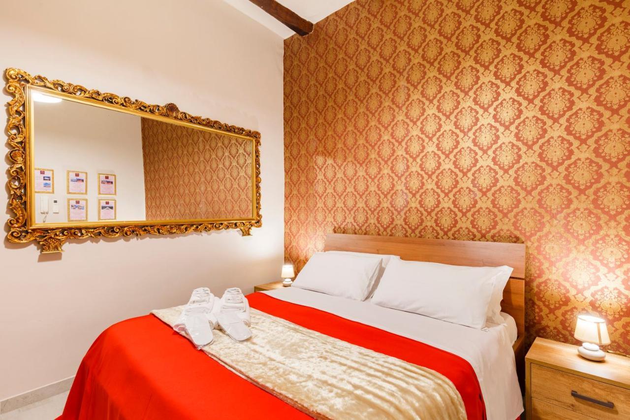 Spinacorona Room Naples Exterior photo